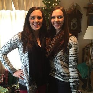 Black and Cream Cropped Sweater